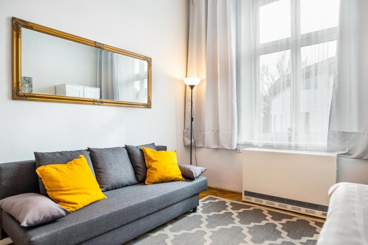 Apartments Poland Kazimierz Красков Екстериор снимка